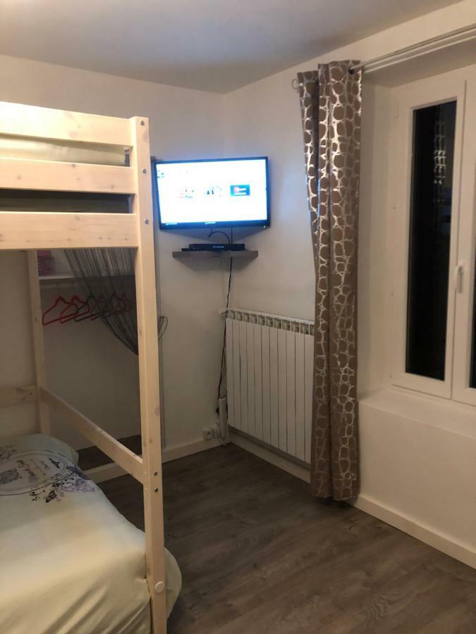 Appartement Tout Confort Ugine Exteriör bild