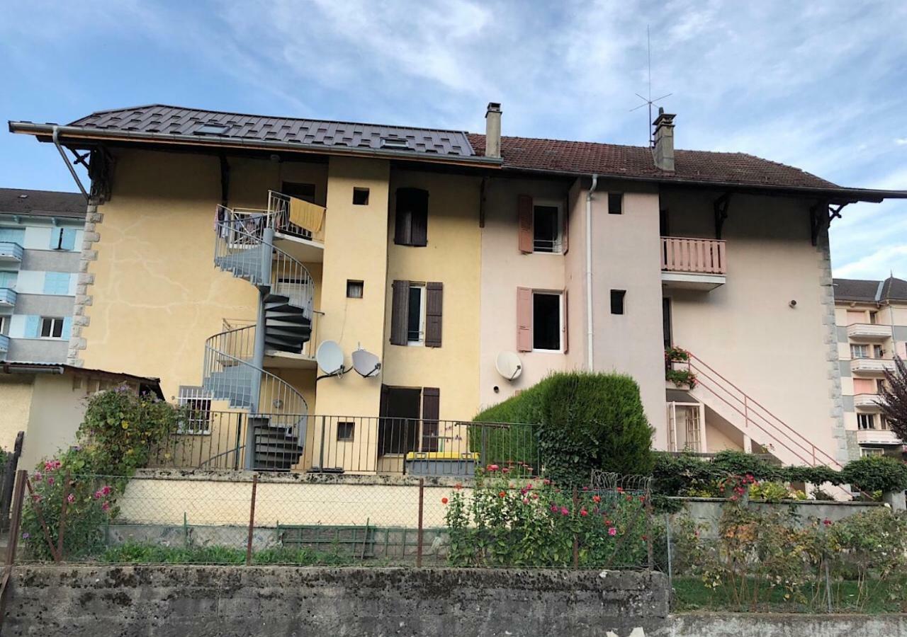 Appartement Tout Confort Ugine Exteriör bild